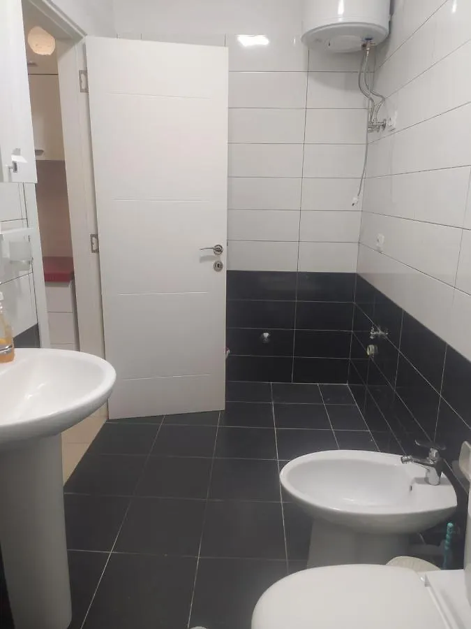 דירה טיראנה One Apartament